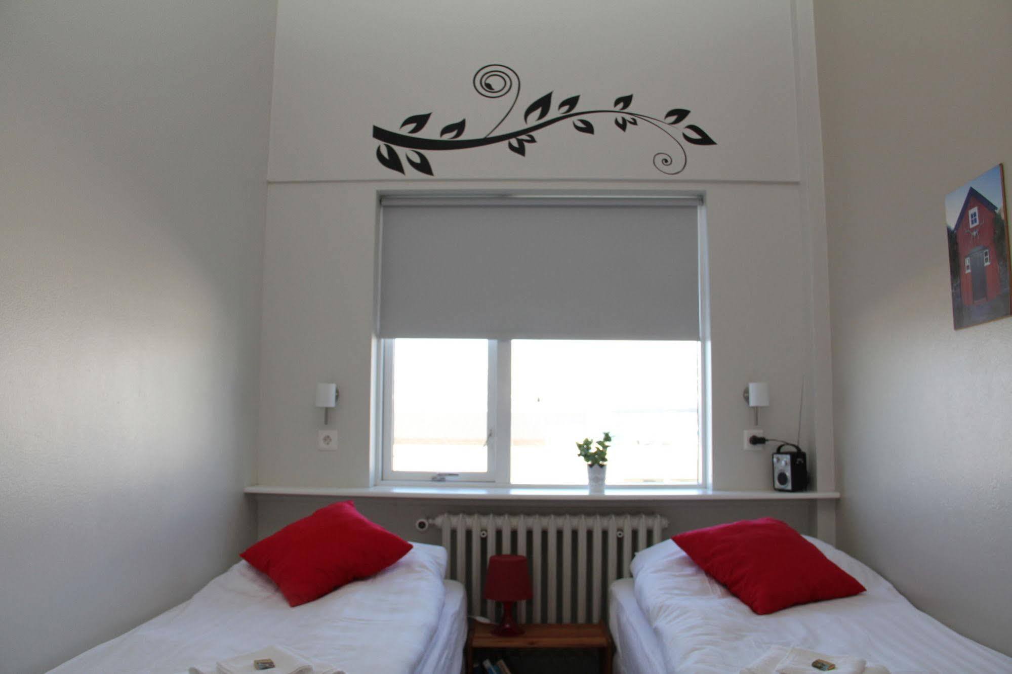 Hotel Tangi Vopnafjorthur Dış mekan fotoğraf